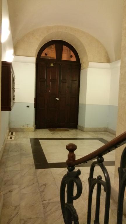 Suite Calefati "Monolocale" Бари Екстериор снимка